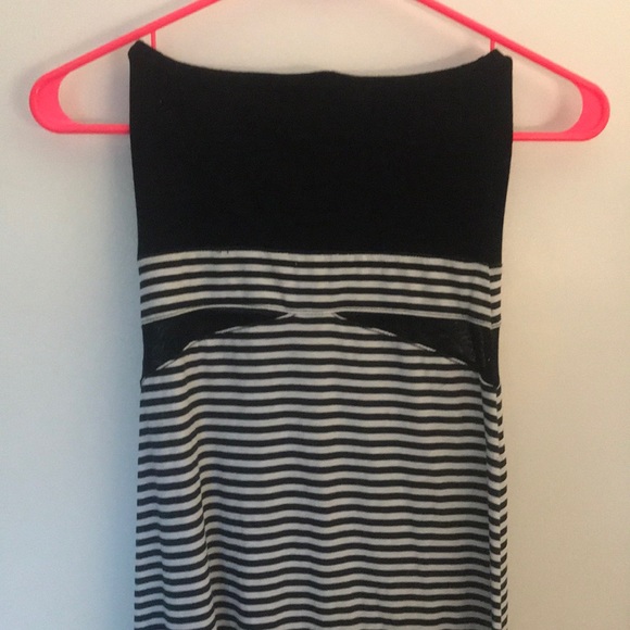 Maxi Sleevless Black & White Dress - Picture 2 of 3